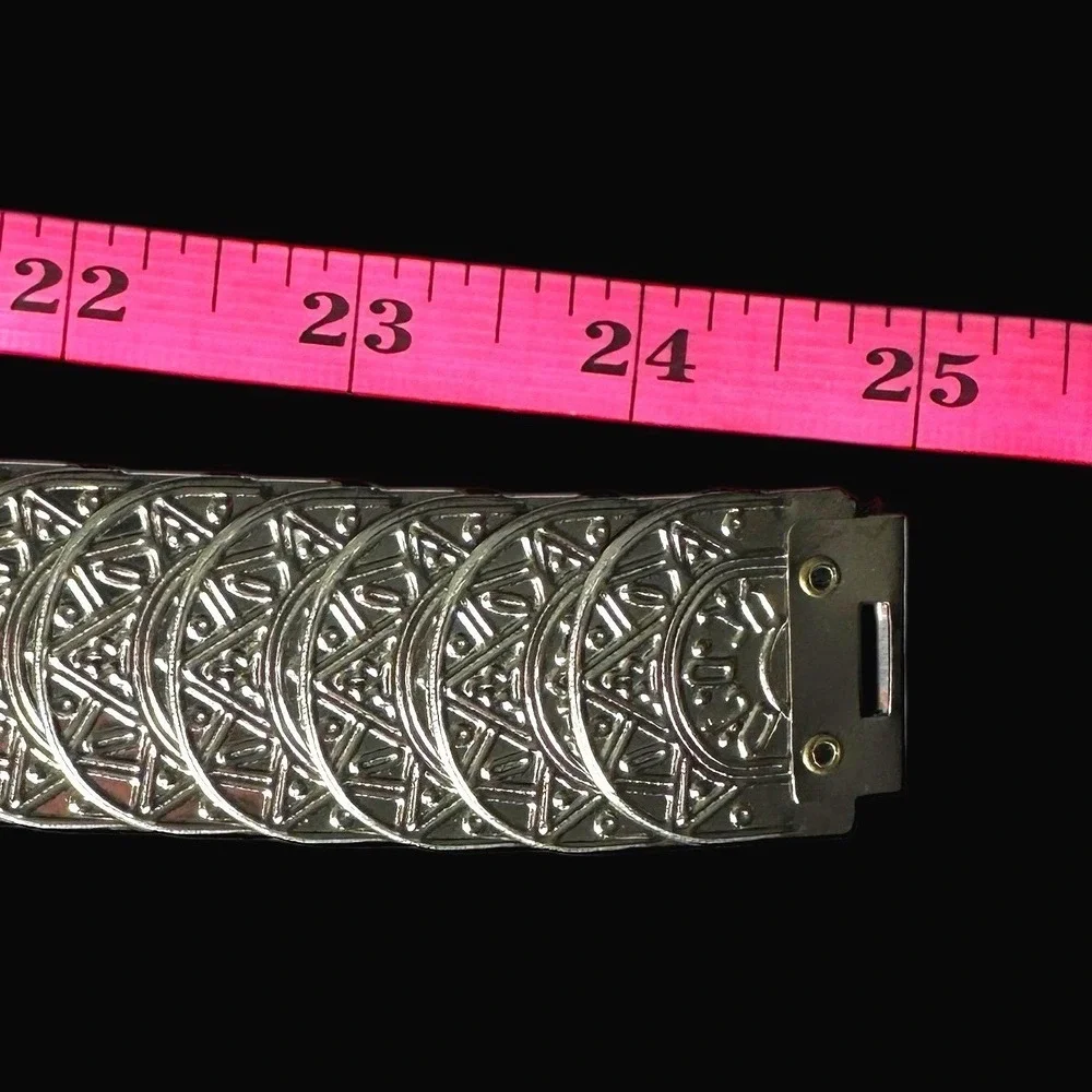 Womens‎ Ornate Coin Belt Elastic Band Silver Tone Statement Accent Vintage